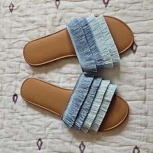 Fringe sandals